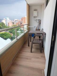 Apto tipo Loft en Laureles Nutibara Increíble Vista - 7