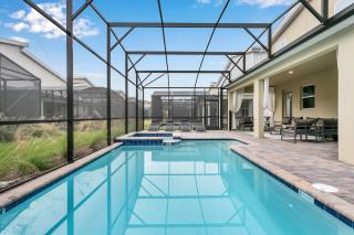 Last Minute Disney Getaway! Private Pool, Hot Tub & Games Room. Book Now! #29418 - Kissimmee - 0