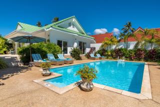 2 Bedroom Beachfront Villa Baan Rim Haad - Koh Samui - 7