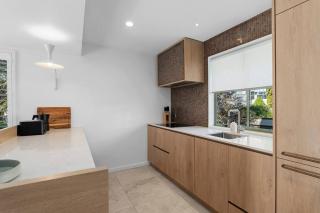 Chester Street Corner Apartment - 6