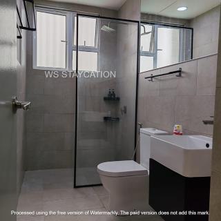 Mahkota Valley Suite Pool View with 2 bedroom and Netflix - Kuantan - 6