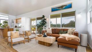 'Rail Trail Cottage'-Artisan rural Home 5 mins to pristine beach - 3