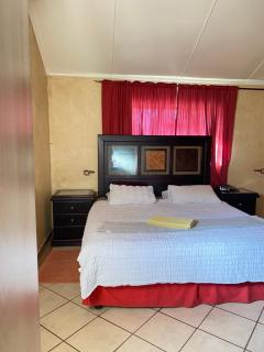 Texas Phalaborwa guesthouse - Phalaborwa - 0