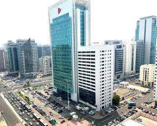 Royal Rose Abu Dhabi, a Curio Collection by Hilton Affiliated Hotel - 9