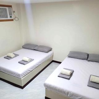 Borj Hotel - Naga - 1