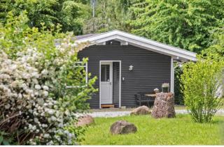 Cozy Cottage In Scenic Surroundings - Melby - 2