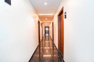 FabHotel Savi Inn - Nr Mantri Square Mall - Bangalore - 1