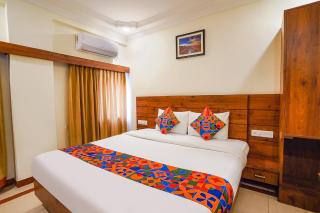 FabHotel Savi Inn - Nr Mantri Square Mall - Bangalore - 2