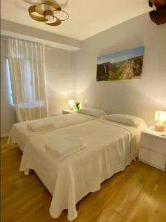 Habitación en apartamento con zonas comunes compartida HN - Bilbao - 0