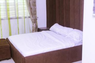 Stunning 3-Bed House in Lagos - 1