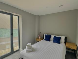 City Centre Albert Dock & Arena Apartments - Liverpool - 8