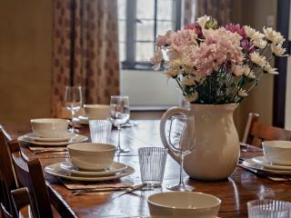 Elizabethan Manor at gateway to the Brecon Beacons - Abergavenny - 3