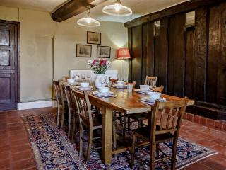 Elizabethan Manor at gateway to the Brecon Beacons - Abergavenny - 5