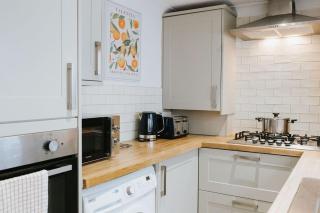 3 Bed Central Home with Netflix - Saint Helens - 4