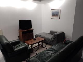 Spacious Home - Maison Spacieuse - 9