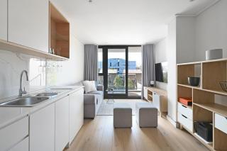 Rooftop Pool Balcony Parking - 9