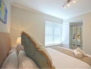 Paragon LUXE Modern Rooftop Pool - Kaapstad - 4