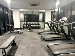 relax familystay -Urban suites-3BR-10pax - Jelutong - 5
