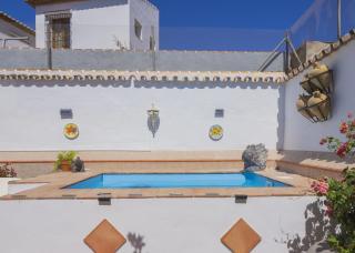 Cubo's Noches de Luna Casabermeja House - 8