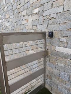 CASA NUOVA - Bee - 8