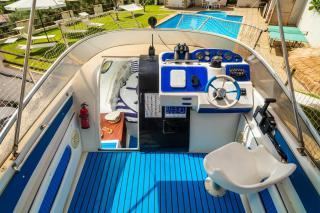 Etna's boat house - 8