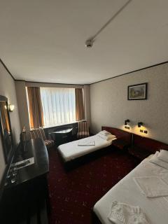 Hotel Aurora - Satu Mare - 6