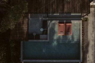 Pure Beachfront Villa with Pool - 5