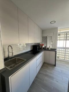 Habitación privada con baño en apartamento moderno - Cadice - 8