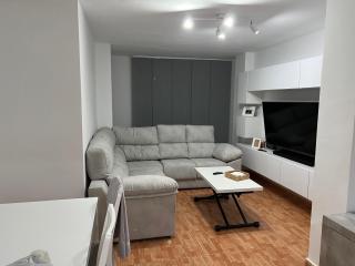 Habitación privada con baño en apartamento moderno - Cadice - 1