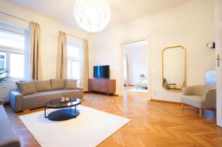 Biedermaier Charm in Mödling - 7