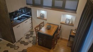 Square Luxury Apartments - 5