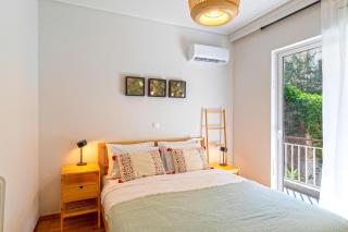 Phaedrus Living Modern Cityscape flat - Atene - 3