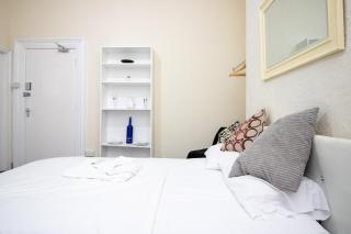 Pebbles guest house room 2 - 2