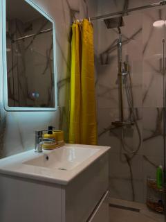 Kristi's Apartment - Saranda - 5