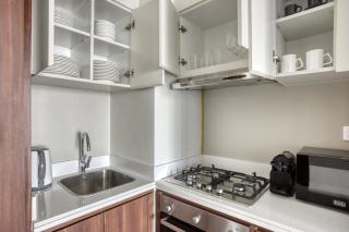 Blueground Vera Residence canal view pool gym DXB-1137 - Dubai - 2