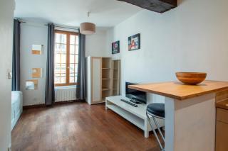 Studio spacieux dans le beau quartier du Marais - París - 3