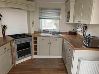 Family 3 Bedroom Caravan at Heacham Beach - Hunstanton - 2