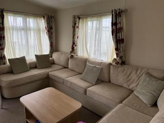 Family 3 Bedroom Caravan at Heacham Beach - Hunstanton - 4