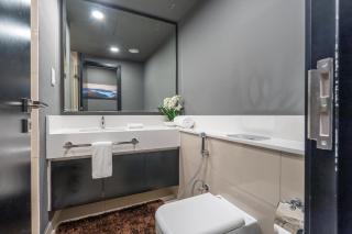 Trinity Holiday Homes - Splendid 2BHK Park Point, Dubai Hills Estate - Dubai - 9
