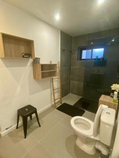 La Villa M - Saint-Gilles-les Hauts - 0