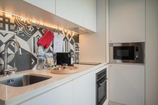 Modern loft w AC Downtown and Metro - Porto - 8