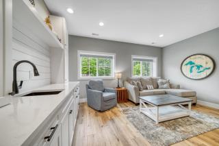 Trailside Treasure - Pool access new construction - 3