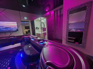 Suite Hollywood by les spa de venus - Charavines - 0