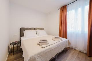 Koi Deluxe, Urban Two Bedroom Oasis - 6