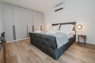 Koi Deluxe, Urban Two Bedroom Oasis - Split - 2