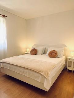 Pina Hvar Garden Apartment - Center - 7