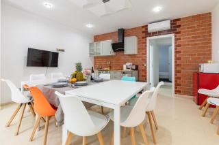 Aparthotel Mediterráneo by NeoHotels-Centro 8 min by Metro - 5