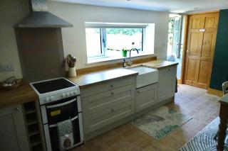 Herberts Cottage - - 3