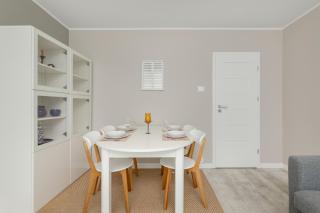 Rodzinny Apartament w Gdyni 200 m do Plaży by Noclegi Renters - Gdynia - 6