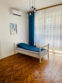 Retro Style Apartment - Sarajevo - 8